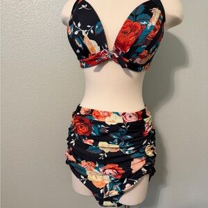 COCOSHIP Black and White Bikini